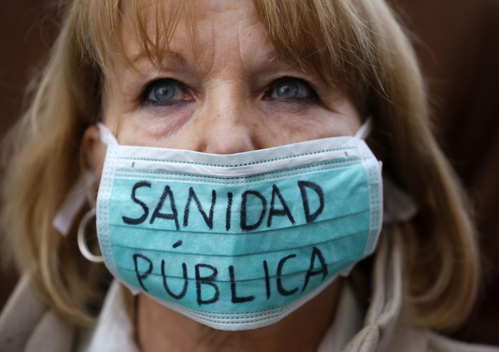 Foto: Protesta en contra de la privatización de la sanidad en Madrid (Reuters)