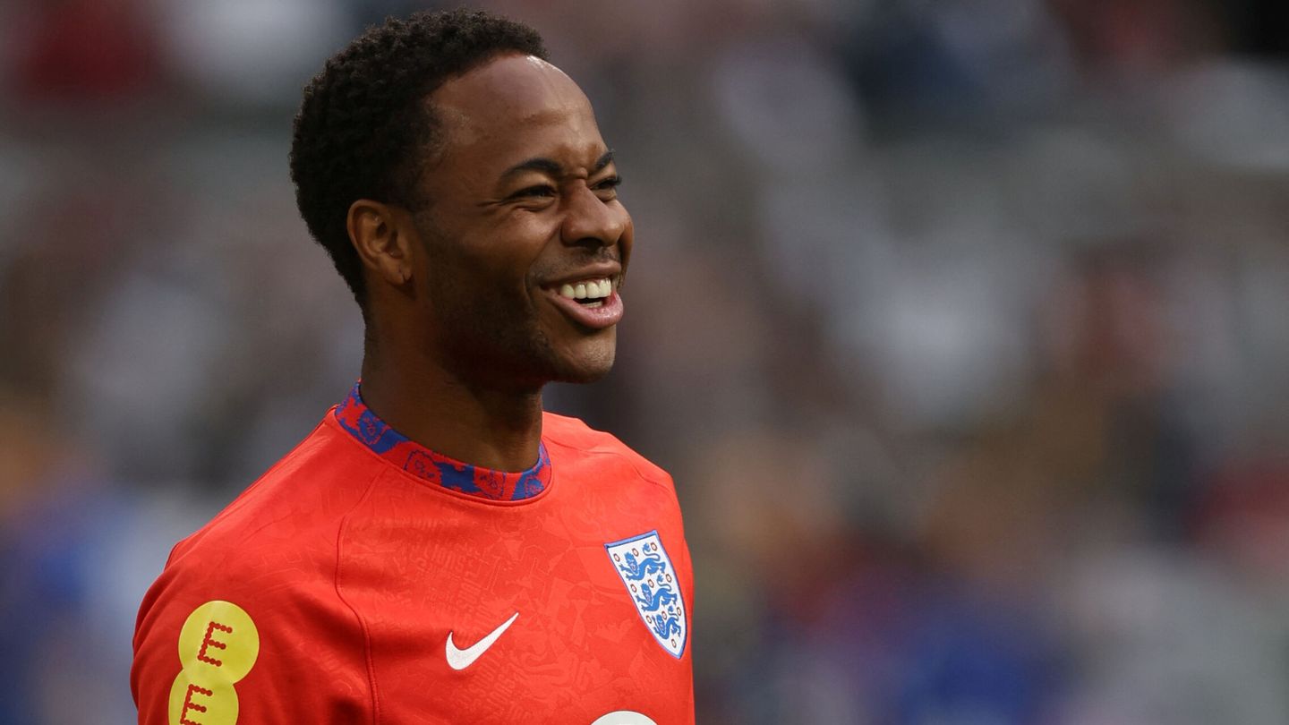FILE PHOTO: Soccer Football - UEFA Nations League - Group C - Germany v England - Allianz Arena, Munich, Germany - June 7, 2022 England's Raheem Sterling during the warm up before the match Action Images via Reuters Lee Smith File Photo