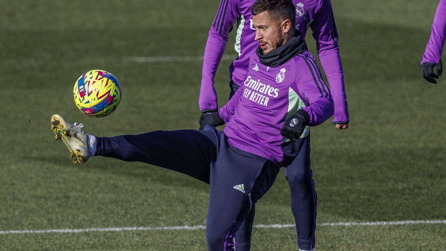 Hazard, durante un entrenamiento del Real Madrid. (EFE/Rodrigo Jiménez)