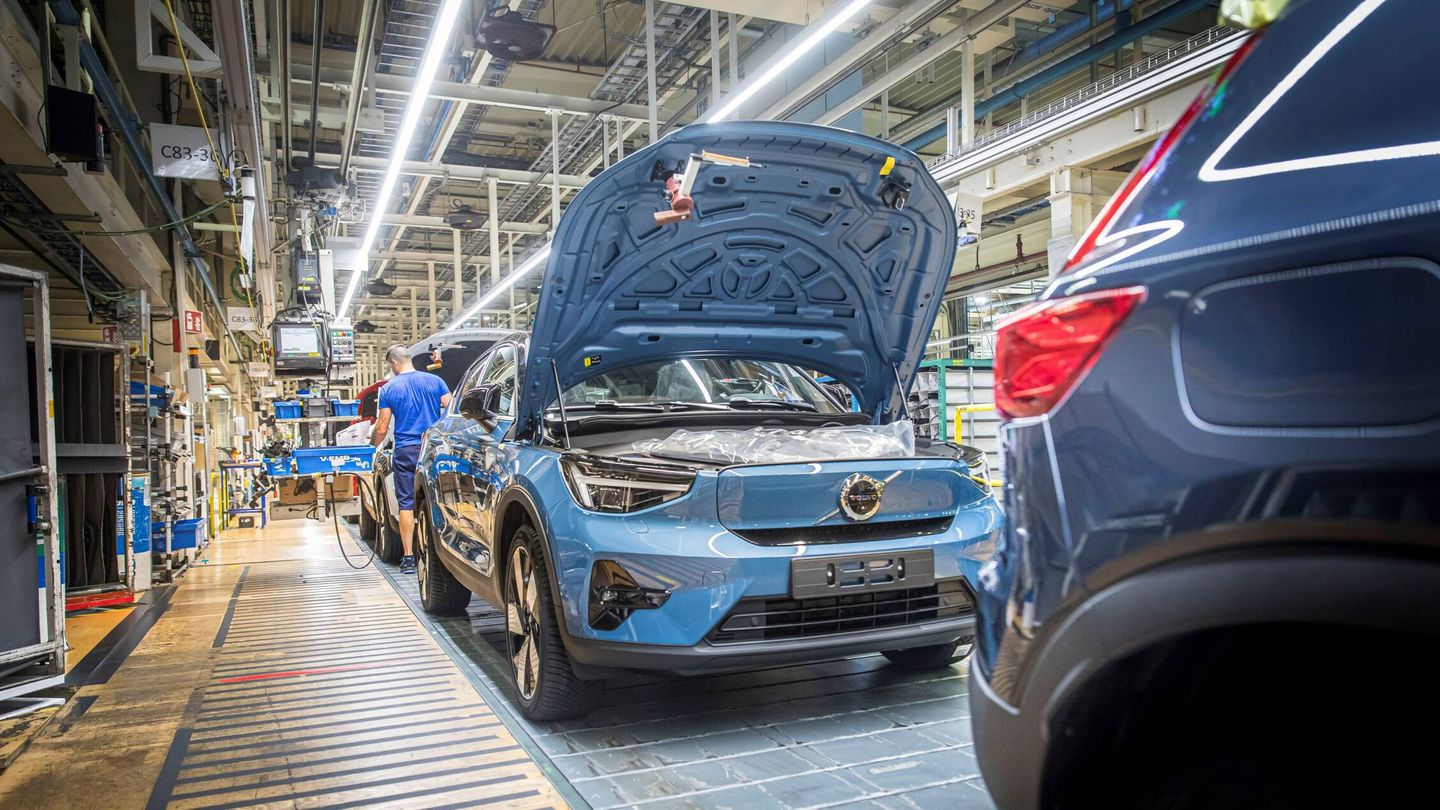 Volvo Cars quiere ser la primera marca en utilizar acero fabricado sin carbón, sino a partir de hidrógeno y energía renovable.