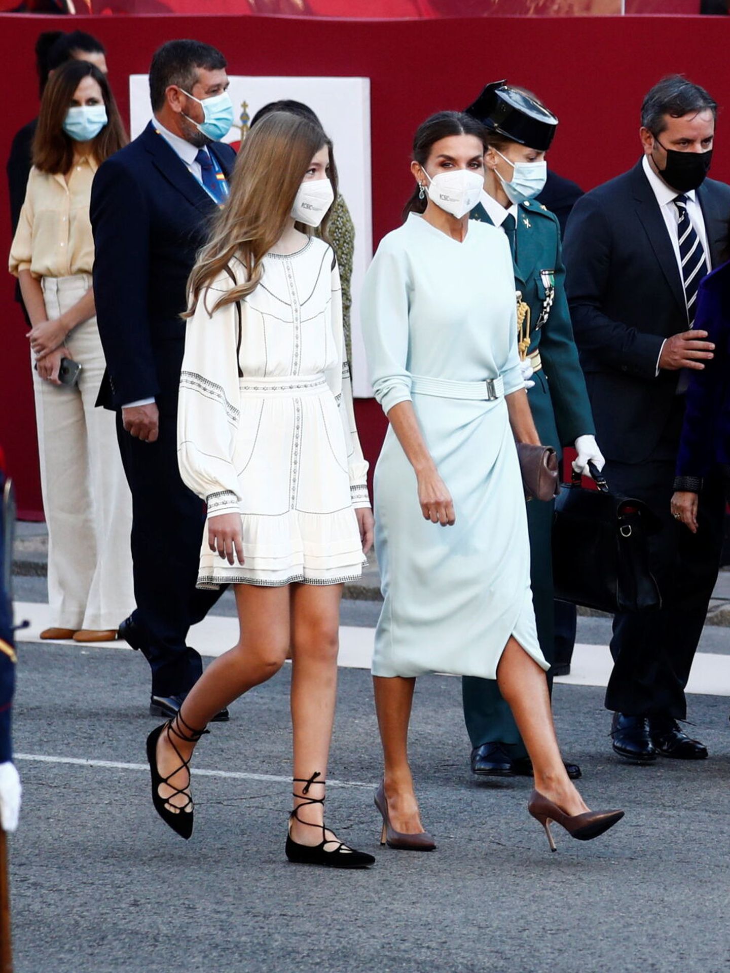 La reina Letizia y la infanta Sofía. (Reuters)