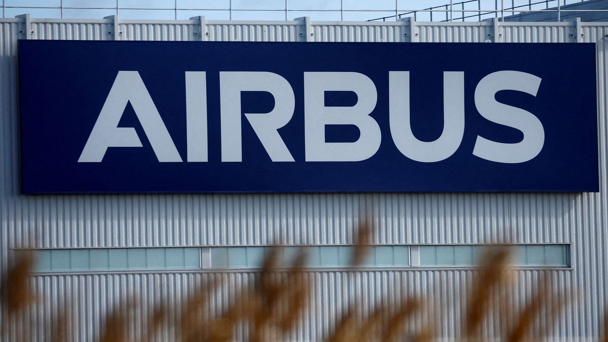 Airbus recorta un 62% su beneficio trimestral por la caída de entrega de aviones