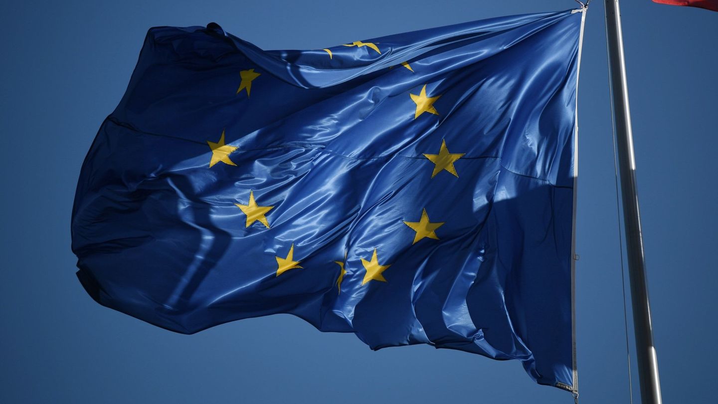 Bandera de la Unión Europea en Estrasburgo. (EFE)