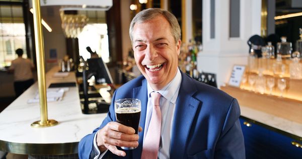 Foto: A Nigel Farage le dio muy buen resultado hablar de inmigración. Sus ideas, ahora en Europa. (David Mariuz/Efe)
