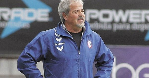 Foto: Antonio Iriondo, entrenador del Rayo Majadahonda