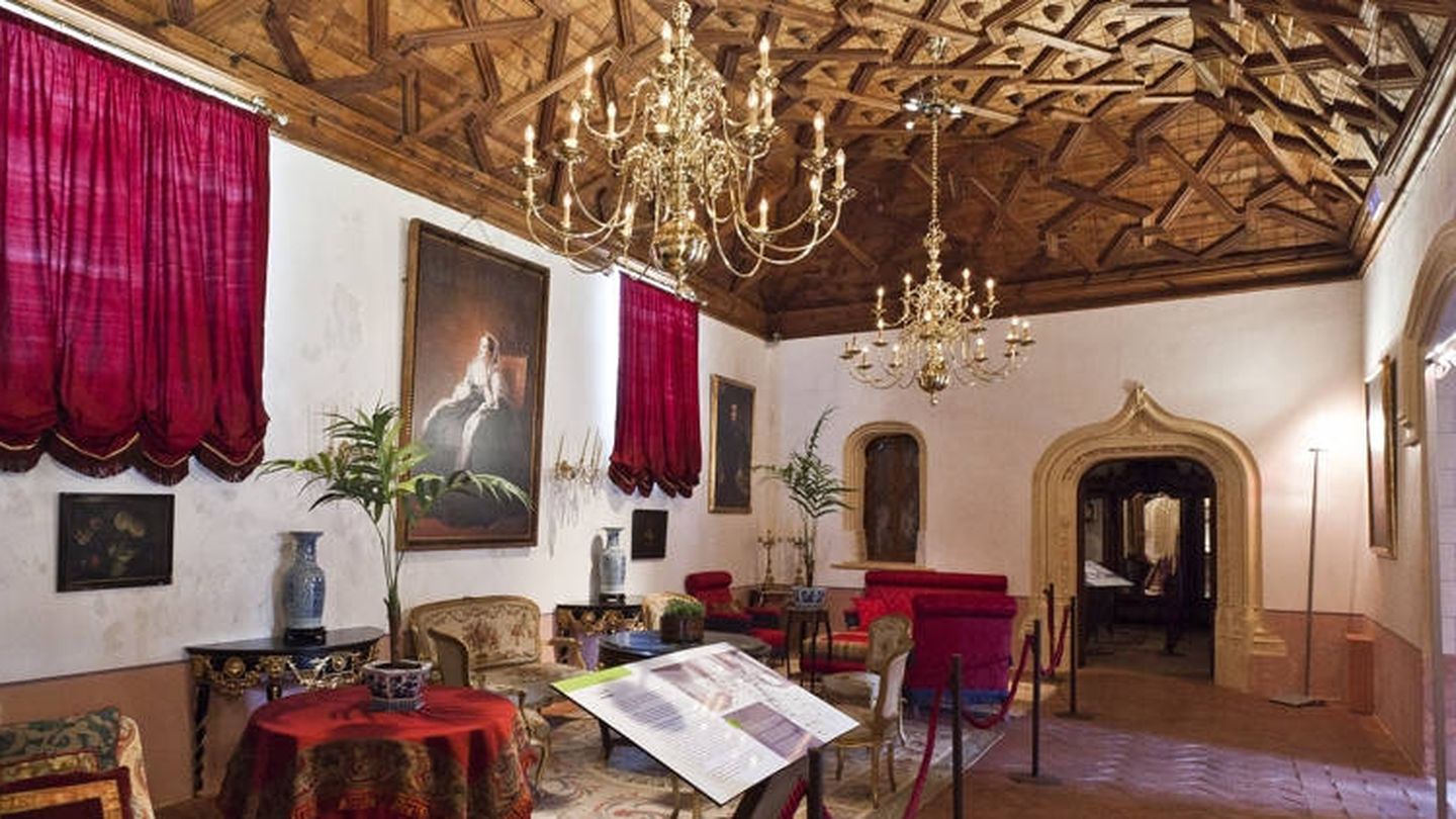 El castillo es también el palacio de Eugenia de Montijo. (Castillodebelmonte.com)