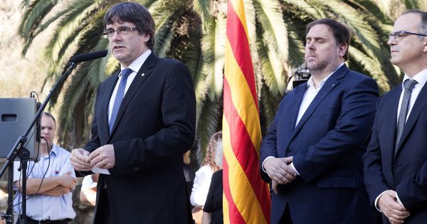 Foto:  El presidente de la Generalitat, Carles Puigdemont, en el homenaje a Companys. (EFE)