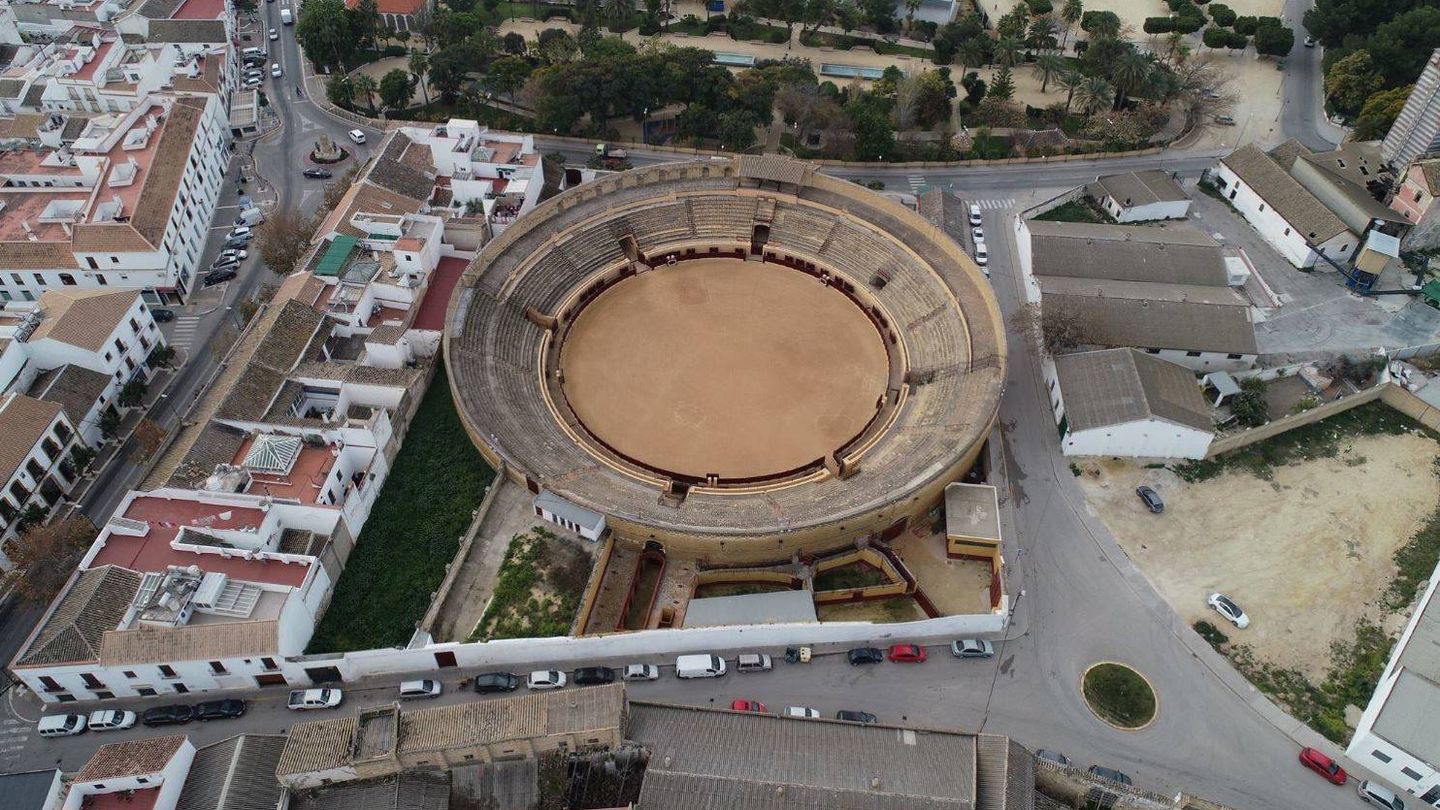 Vista aérea de la plaza de toros de Osuna. (Osuna)