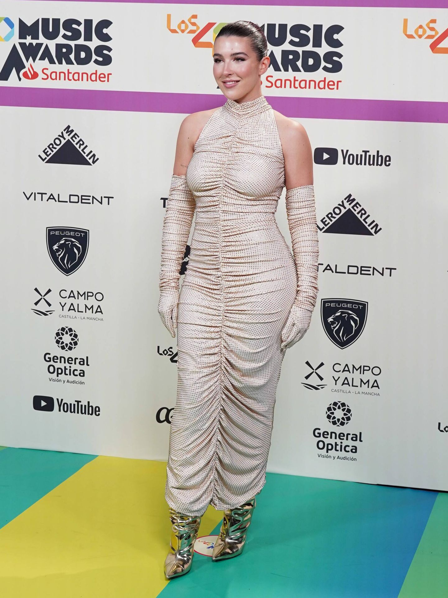 Alba Díaz en la alfombra roja de LOS40 Music Awards 2023. (CP)