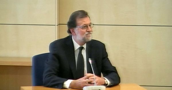 Foto: El presidente del Gobierno, Mariano Rajoy, presta declaración como testigo en el 'macrojuicio' de corrupción de la trama Gürtel. (Reuters)