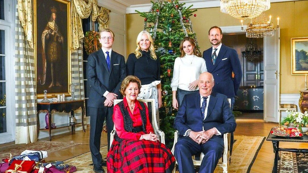 Un Dior, una original corbata y algo prestado: el 'christmas' de la familia real noruega