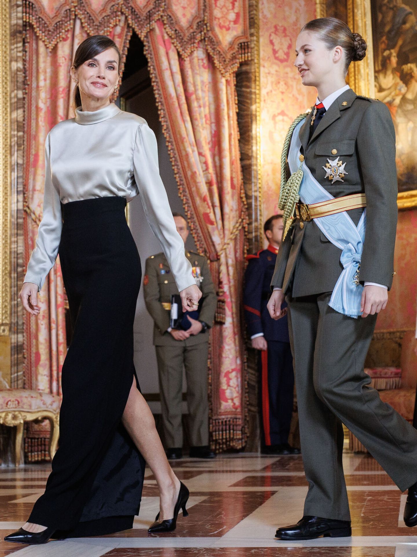 Doña Letizia y la princesa Leonor, durante la celebración de la Pascua Militar. (Europa Press/Alejandro Martínez Vélez)