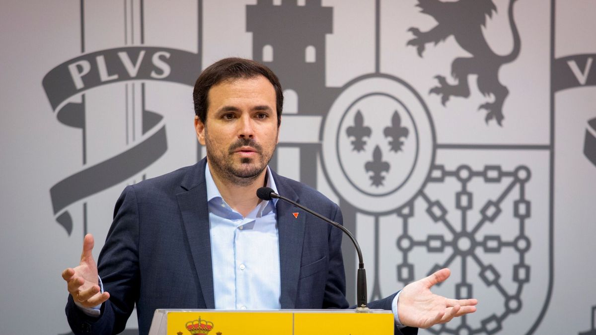 El PP inicia una "ofensiva nacional" con mociones para pedir el cese de Garzón