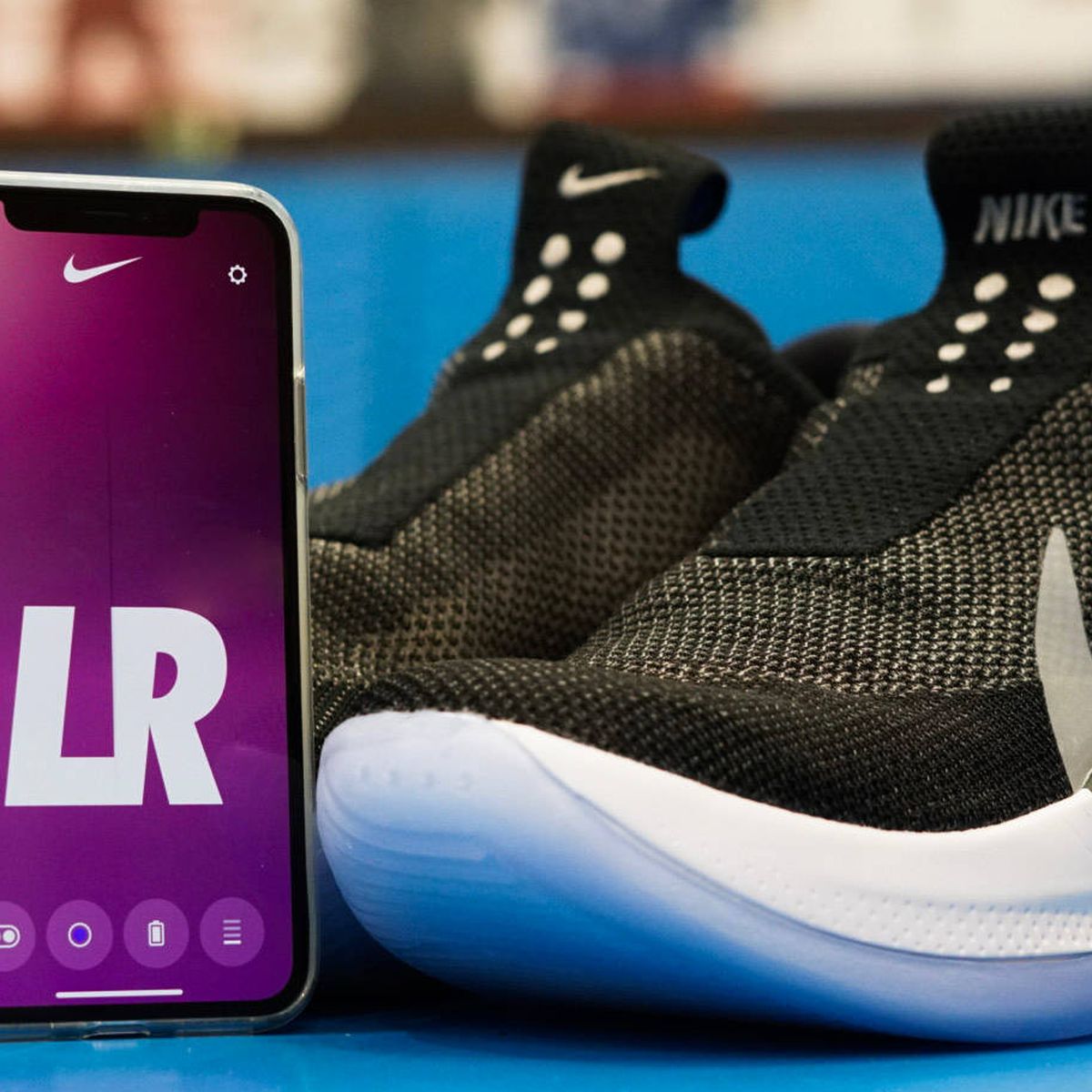 Enderezar anchura Celsius He probado las Nike que se atan solas: el sueño de 'Regreso al futuro'  hecho realidad