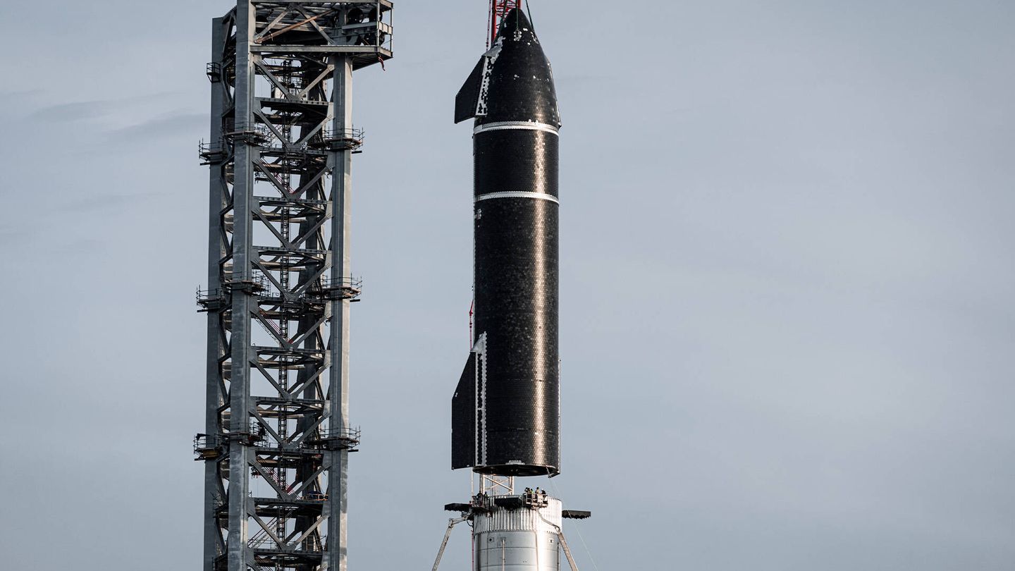 Prueba de la unión entre el Super heavy y la Starship en agosto. (SpaceX)