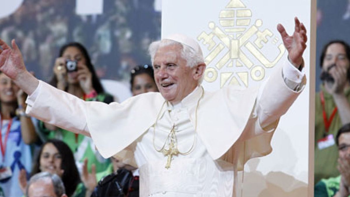 Incidente sin heridos con un arma de aire comprimido antes de la misa del Papa