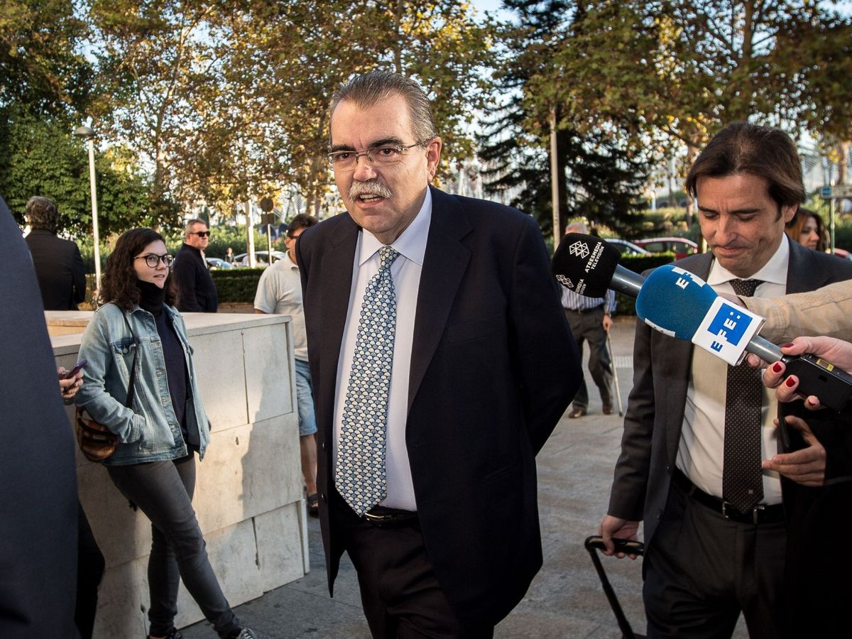 Foto: Juan Soler, cuando acudió a declarar al juicio en Valencia. (EFE)