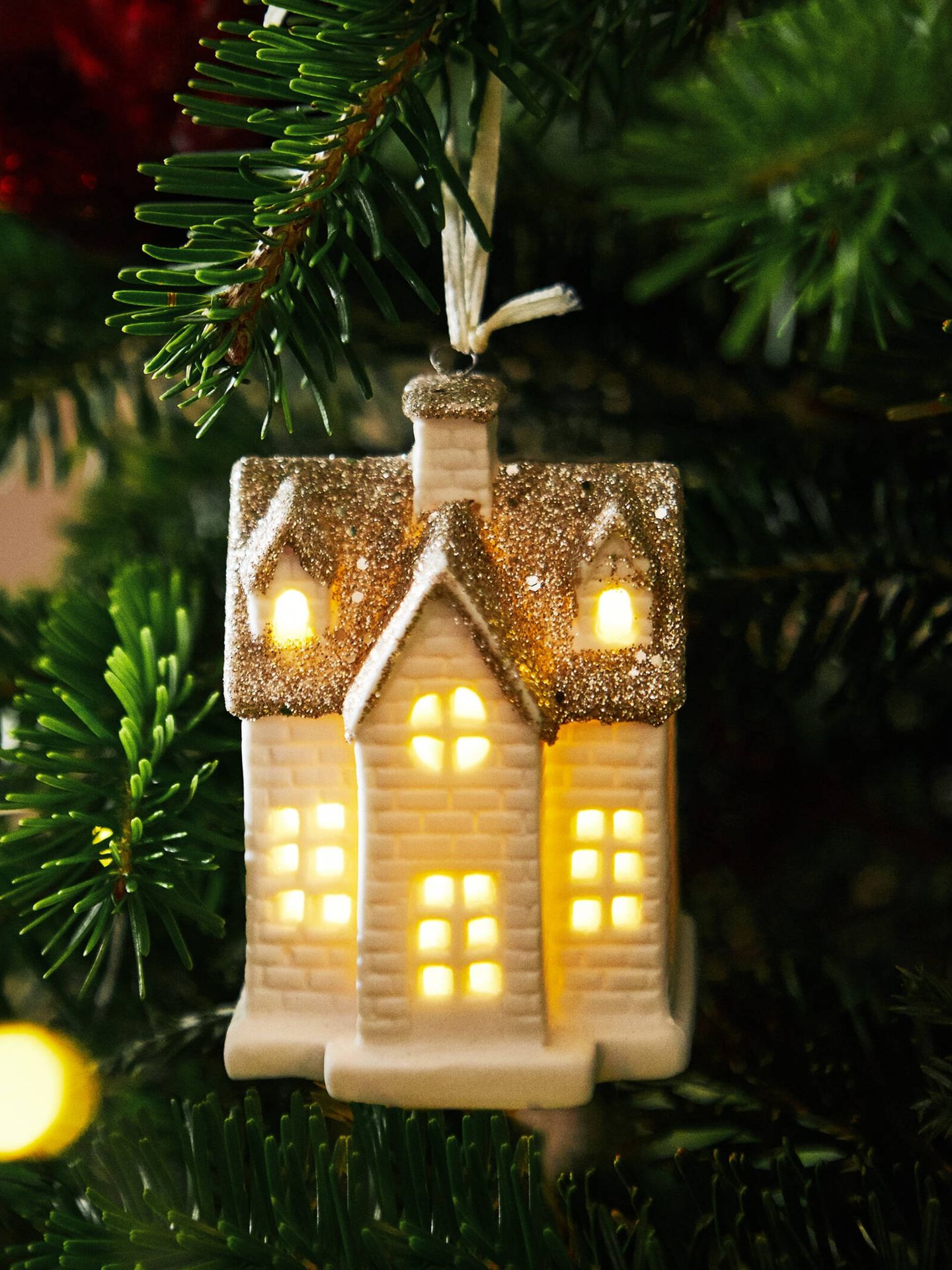 Ilumina con la decoración navideña de Zara Home y El Corte Inglés. (Cortesía/ Zara Home)
