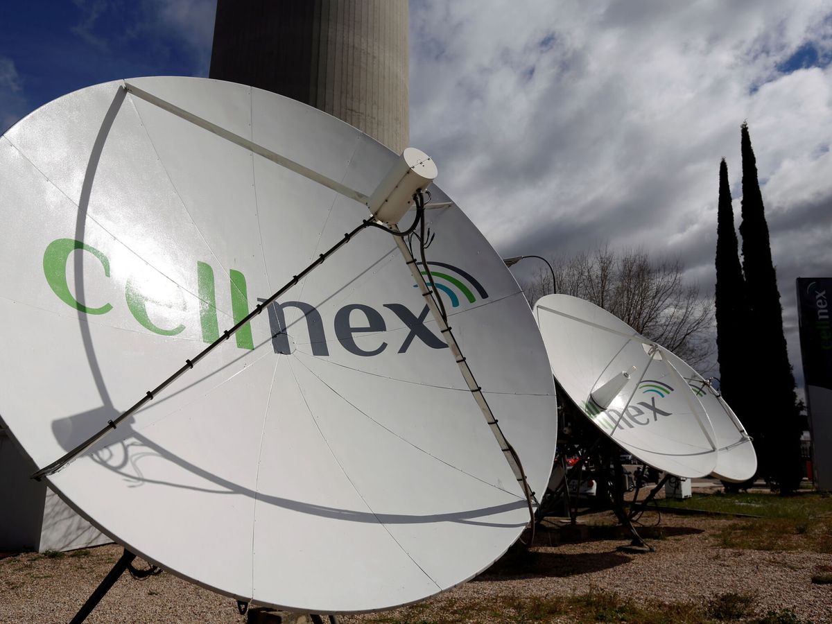 Foto: Antenas de telecomunicaciones de Cellnex. (Reuters/Sergio Pérez)