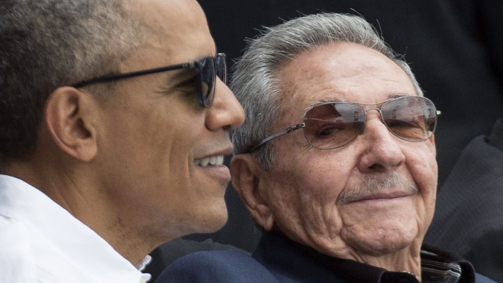 Foto: Barack Obama junto a Raúl Castro. (EFE)