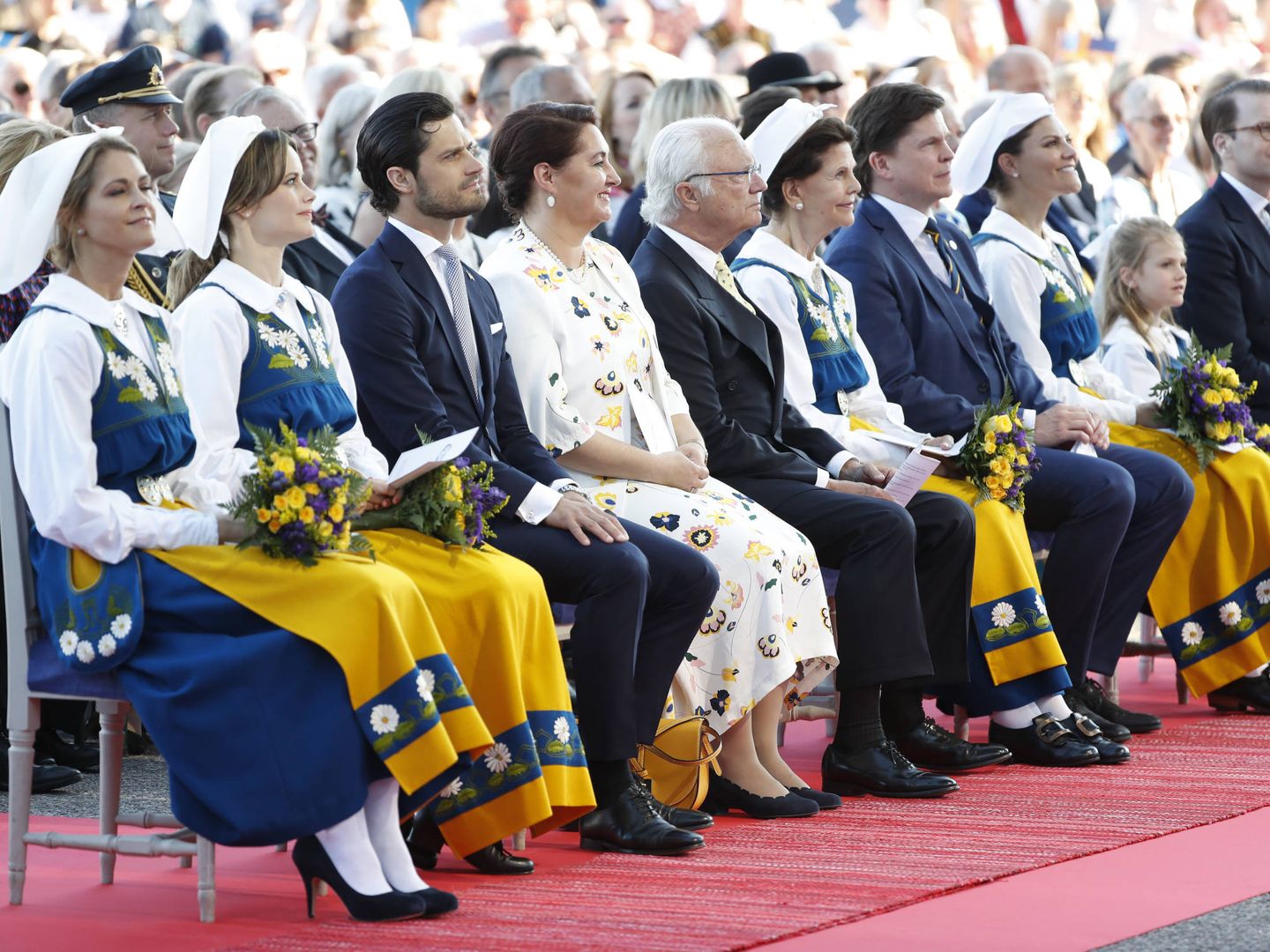La familia real, celebrando el Día Nacional de Suecia en 2019. (Getty)