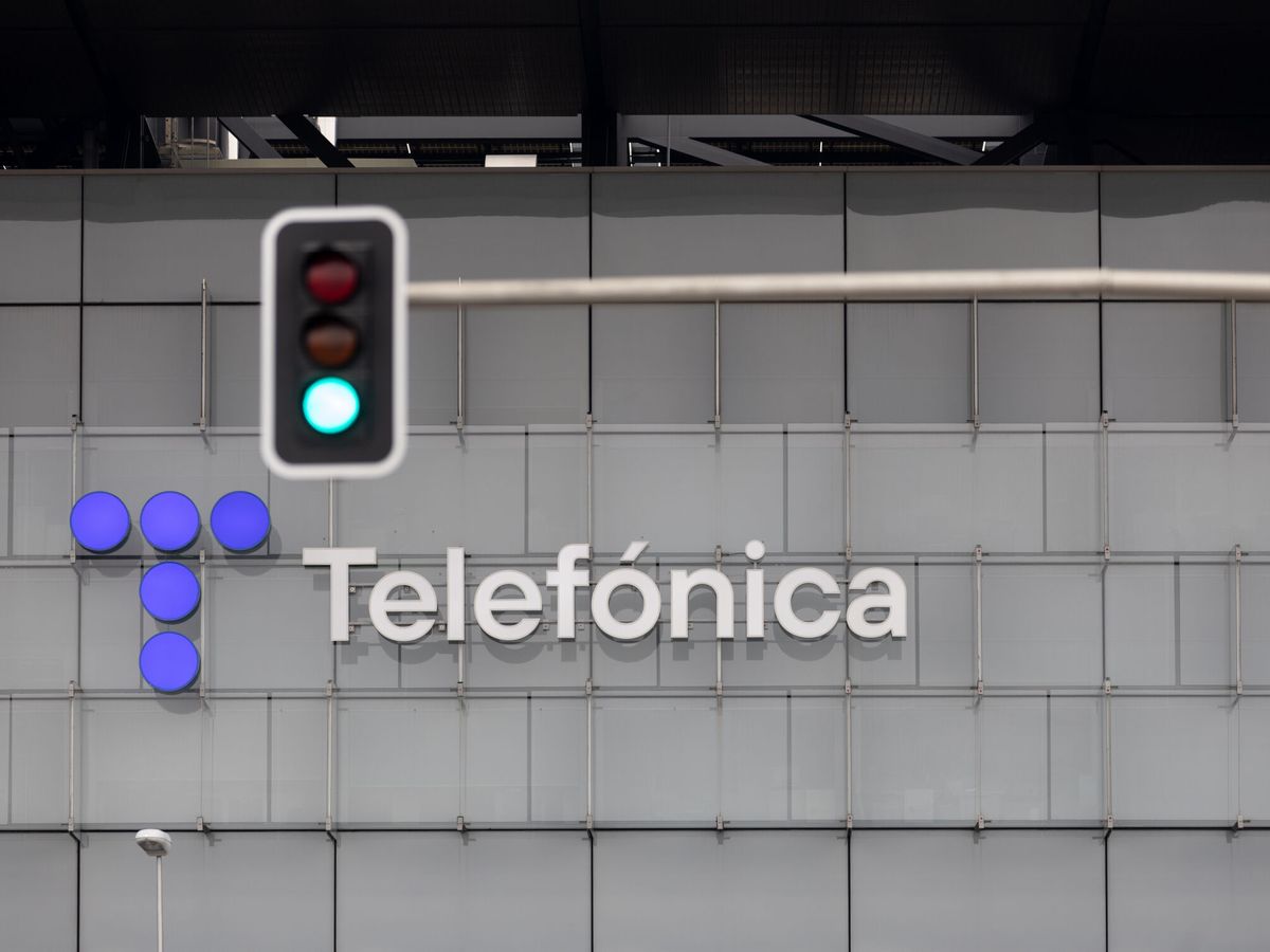 Foto: Logo de Telefónica en su sede de Madrid. (EP/Eduardo Parra)