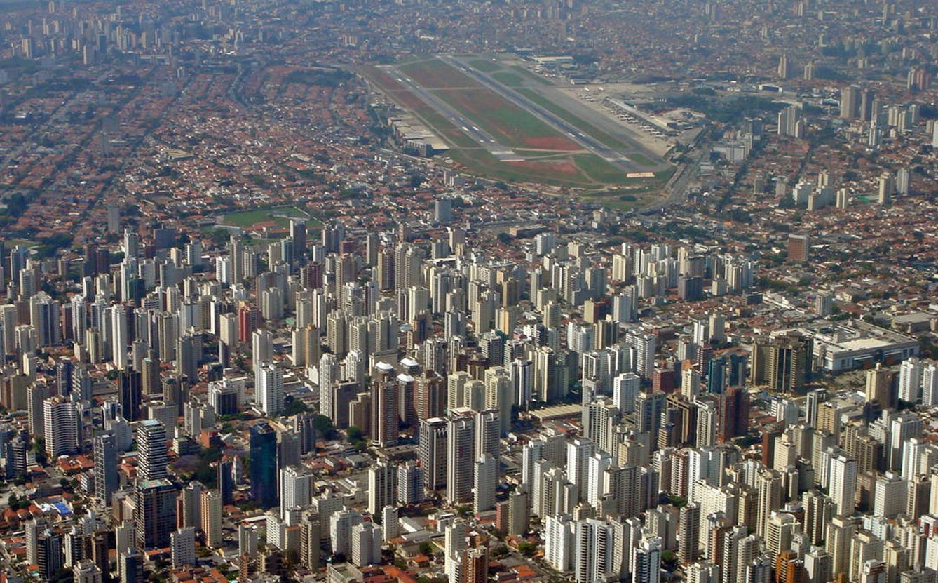 Самый большой округ в мире. Аэропорт Конгоньяс в Сан-Паулу. Сан Паоло. Сан-Паулу город в Бразилии. Штат Сан Паулу Бразилия.