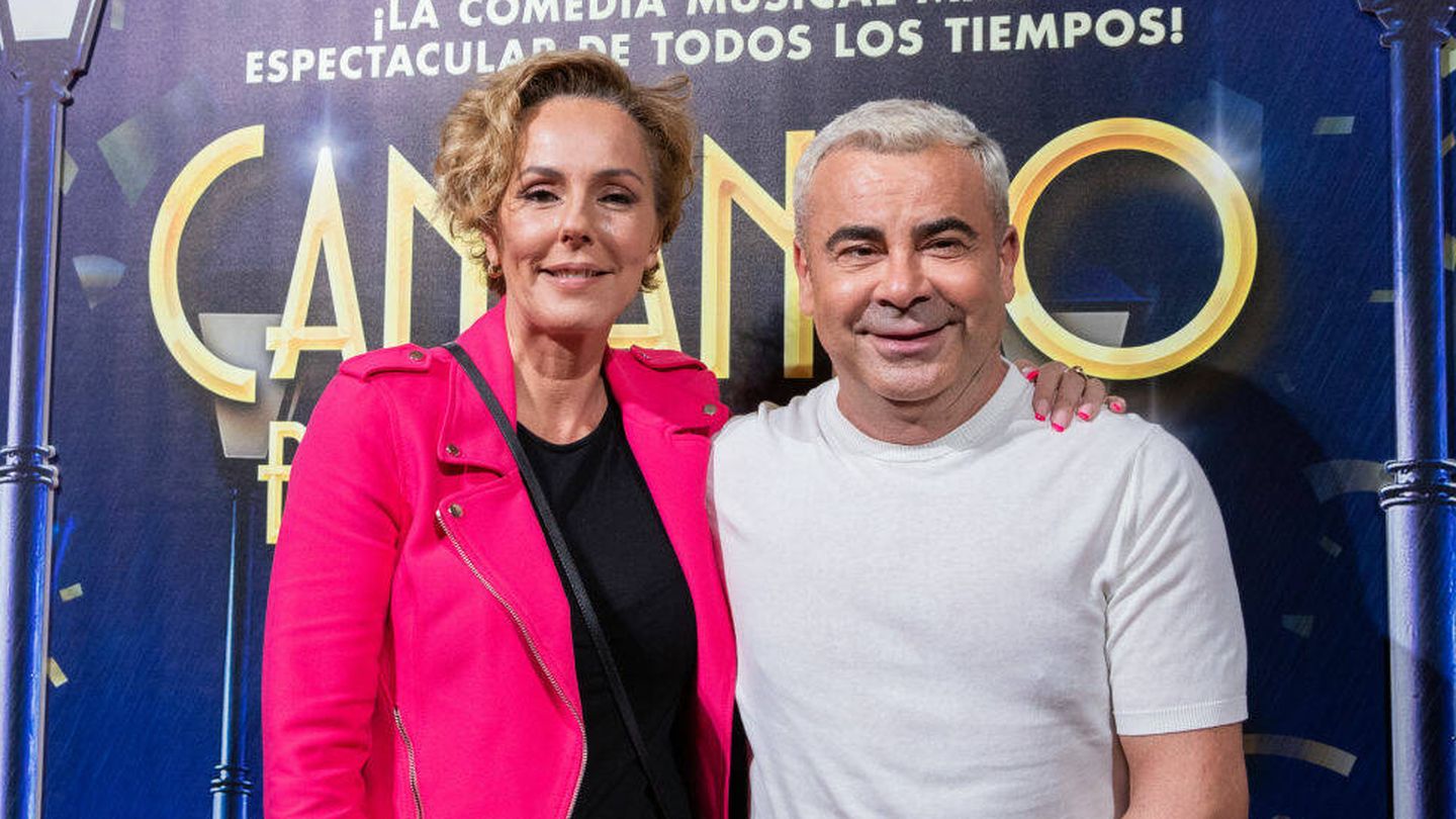 Jorge Javier Vázquez, junto a Rocío Carrasco. (Getty)