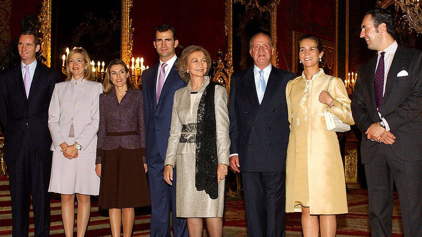 Iñaki Urdangarin, con la familia real española. (Getty)