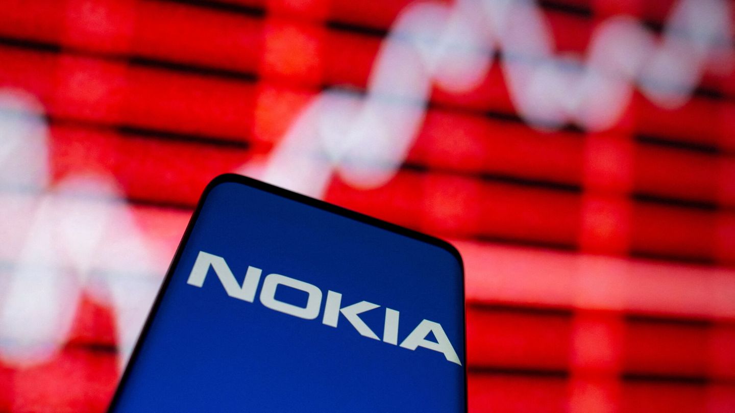 Logo de Nokia en un smartphone. 