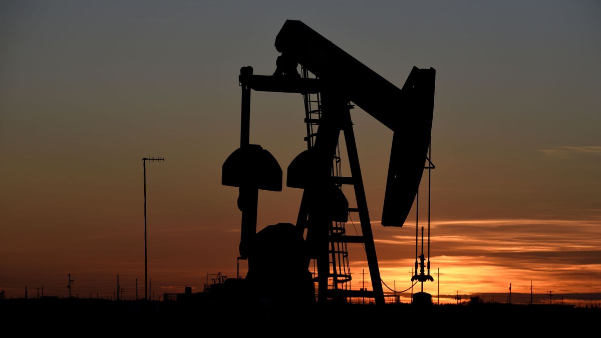 La OPEP eleva su producción en 1,8 M de barriles al día al expirar del pacto de recorte