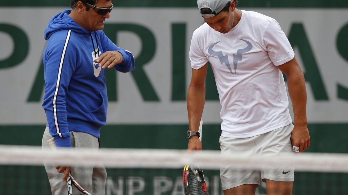 Toni Nadal cree que es "extraño" que haya una mujer en el vestuario de la Copa Davis