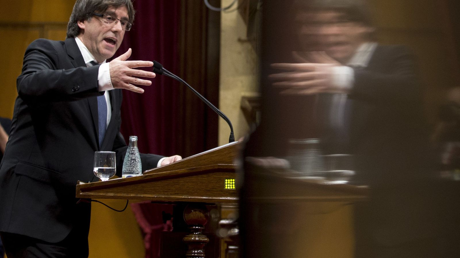 Foto: Carles Puigdemont, durante el pleno del debate de política general. (EFE)