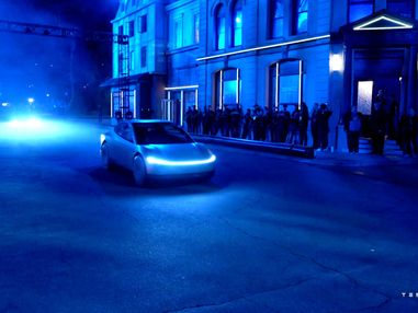 Así es el Tesla Cybercab, el taxi sin conductor que Musk quiere en las ...