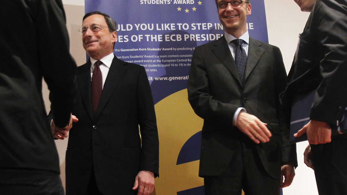 Ni la recesión ni la deflación: Draghi y Weidmann marcan la reunión del BCE 