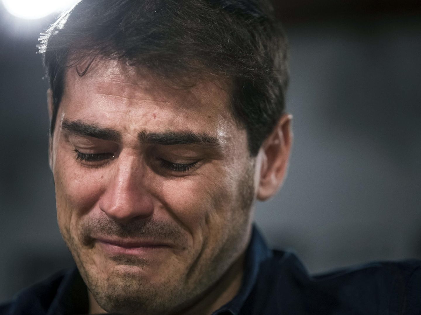 Iker Casillas lloró durante la rueda de prensa de despedida del Real Madrid. (EFE)