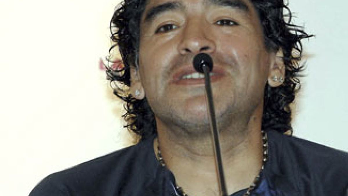 Maradona: "Blatter es un esclavo de nosotros"