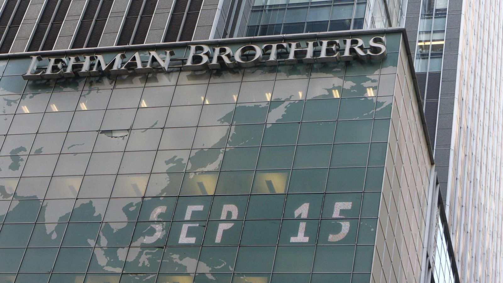 Foto: Fachada del edificio del banco Lehman Brothers. (Reuters)