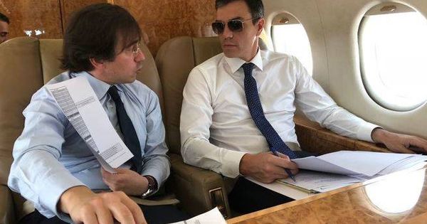 Foto: Los desplazamientos de Pedro Sánchez en el avión presidencial han llamado mucho la atención. (La Moncloa)
