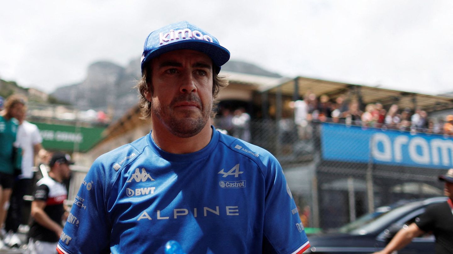 Fernando Alonso, en el Gran Premio de Cataluña. (REUTERS/Albert Gea)