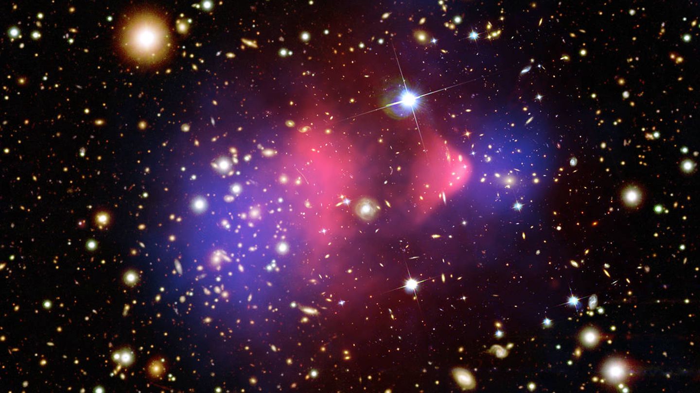 Según los astrofísicos, la materia oscura ocuparía aproximadamente el 85% de nuestro universo