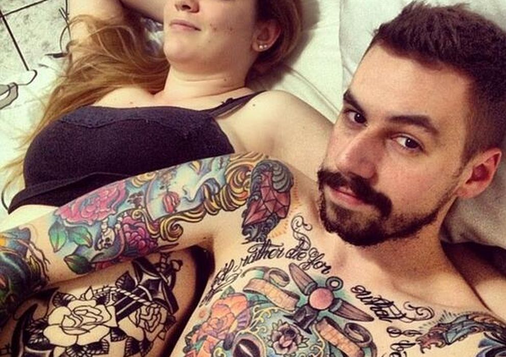 Foto: Autofoto después de mantener sexo (selfie aftersex) colgada en la red social Instagram por uno de sus usuarios. 