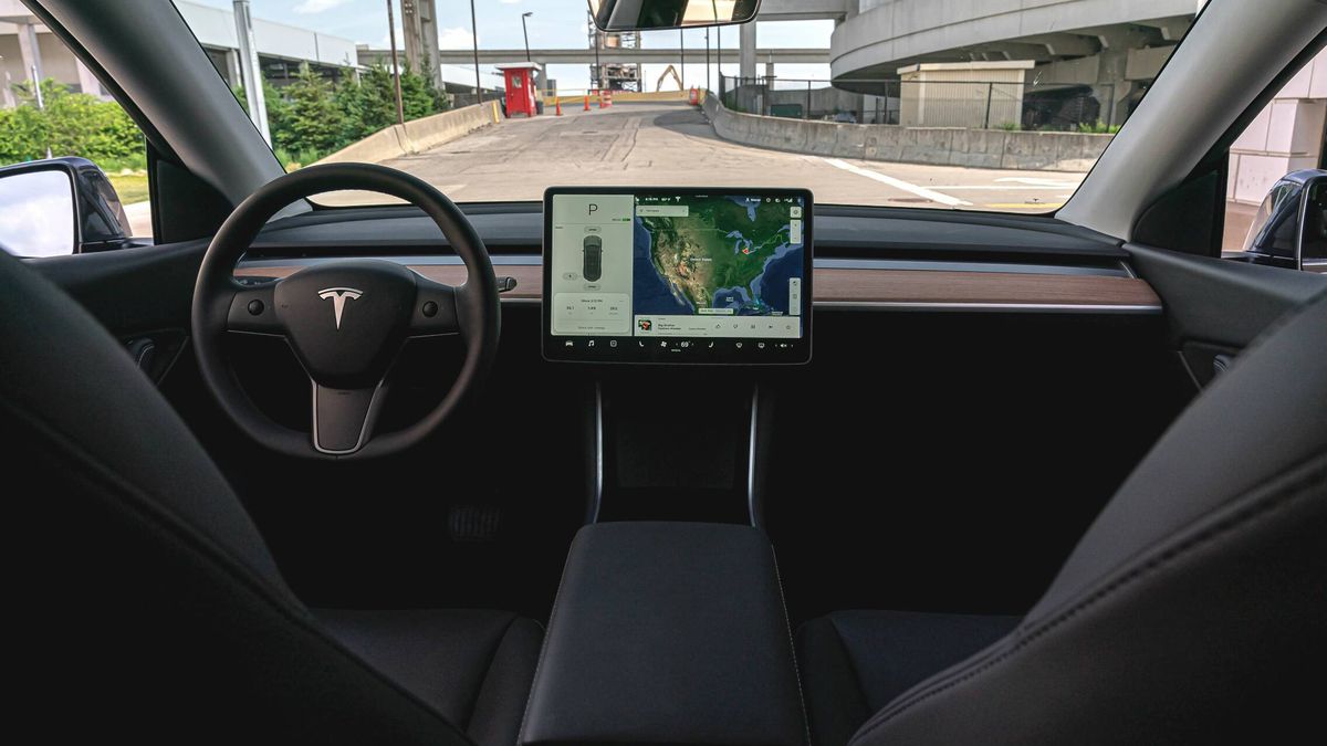 ¿Nuevo frente legal contra Tesla y los usuarios de sus coches? Ahora, las cámaras