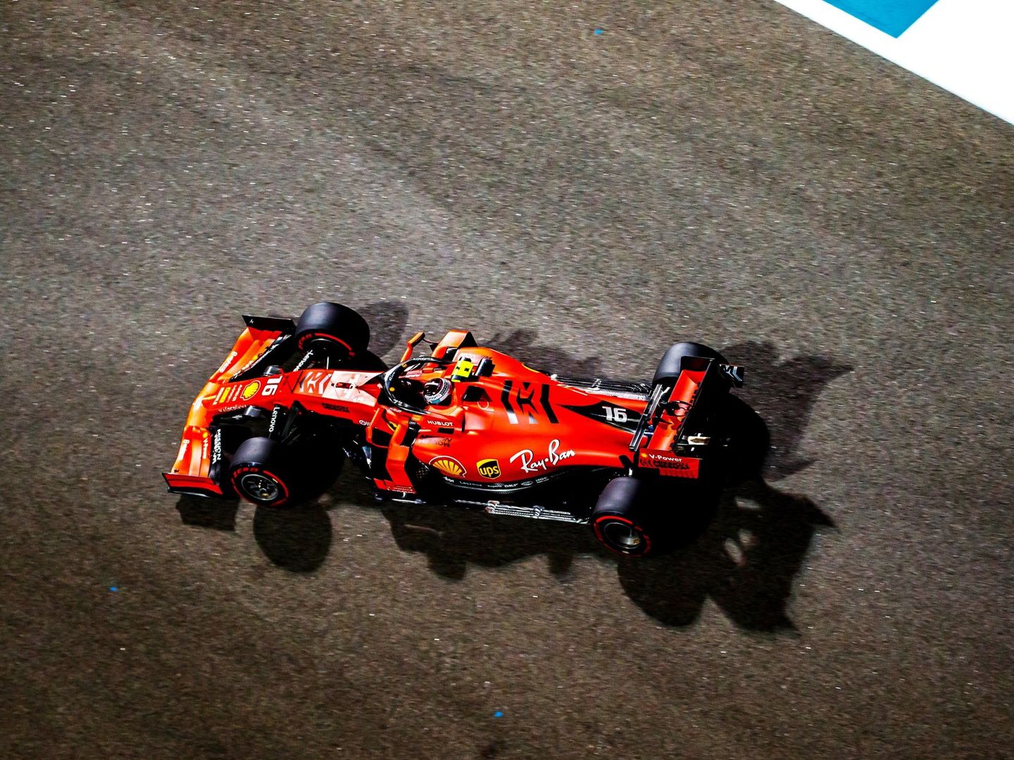 Charles Leclerc se quedó sin poder la última vuelta en la clasificación del Gran Premio de Abu Dabi. (EFE)