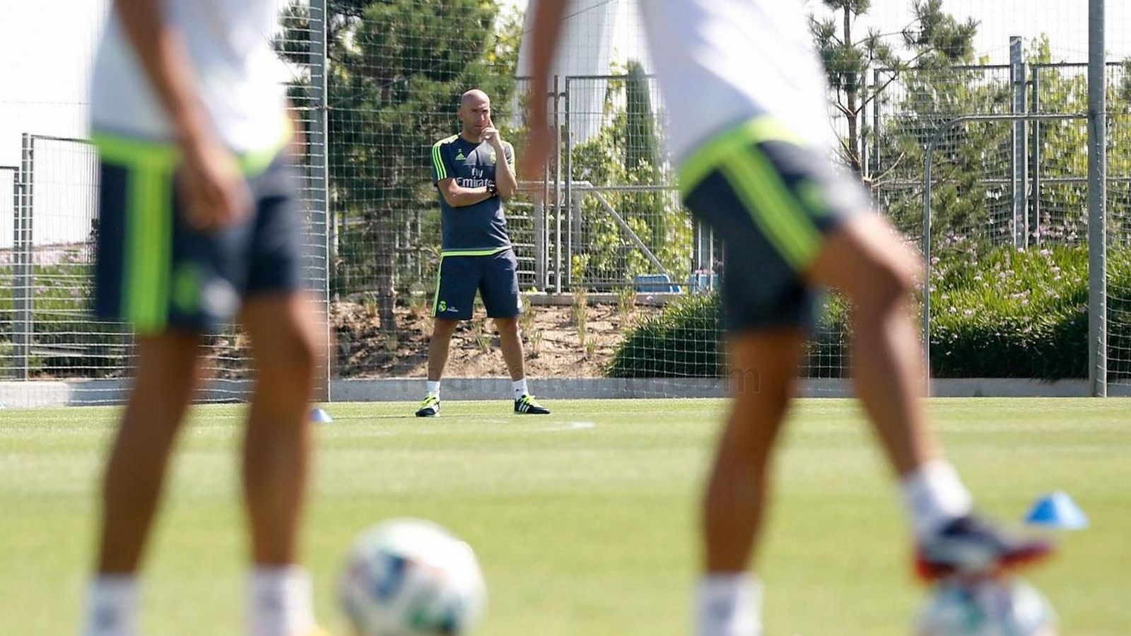 Foto: Zidane en el primer entrenamiento del año (Realmadrid.com).