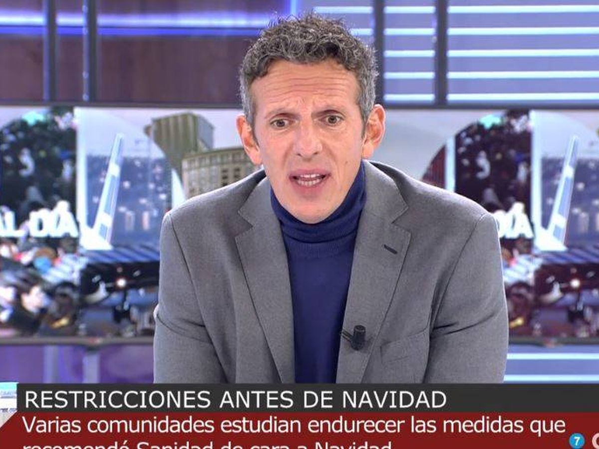 Foto: Joaquín Prat, presentador de 'Cuatro al día'. (Mediaset España)