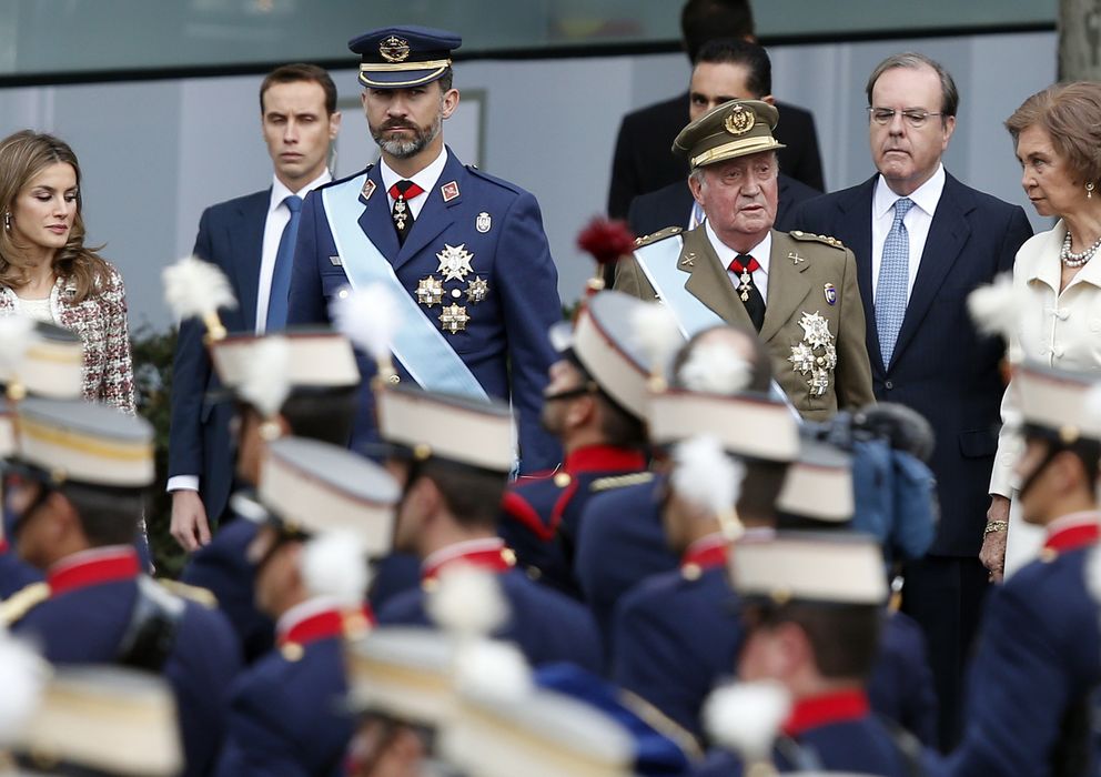 Foto: Los Príncipes de Asturias y los Reyes en el desfile del año pasado. (Reuters)