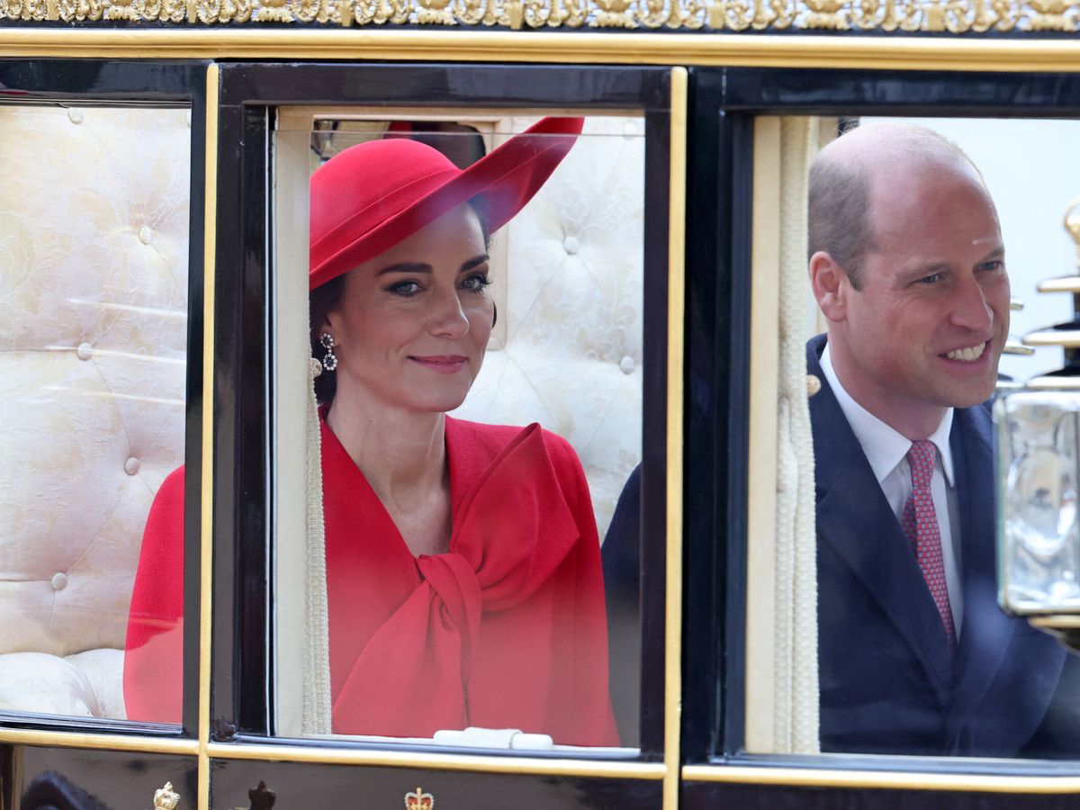 Foto: Los príncipes de Gales. (Reuters/Chris Jackson)