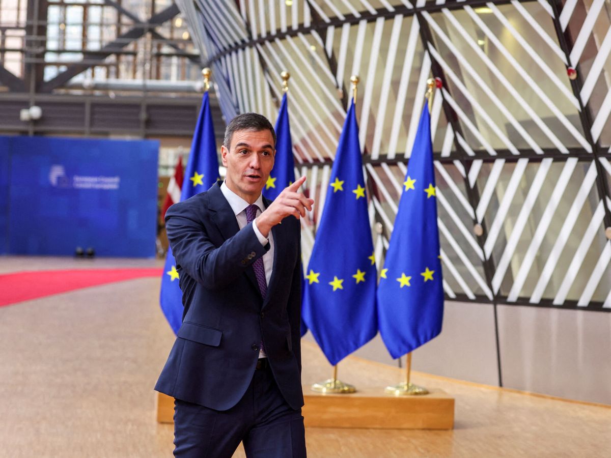 Foto: Pedro Sánchez durante una sesión del Consejo Europeo en Bruselas. (Reuters/Johanna Geron)
