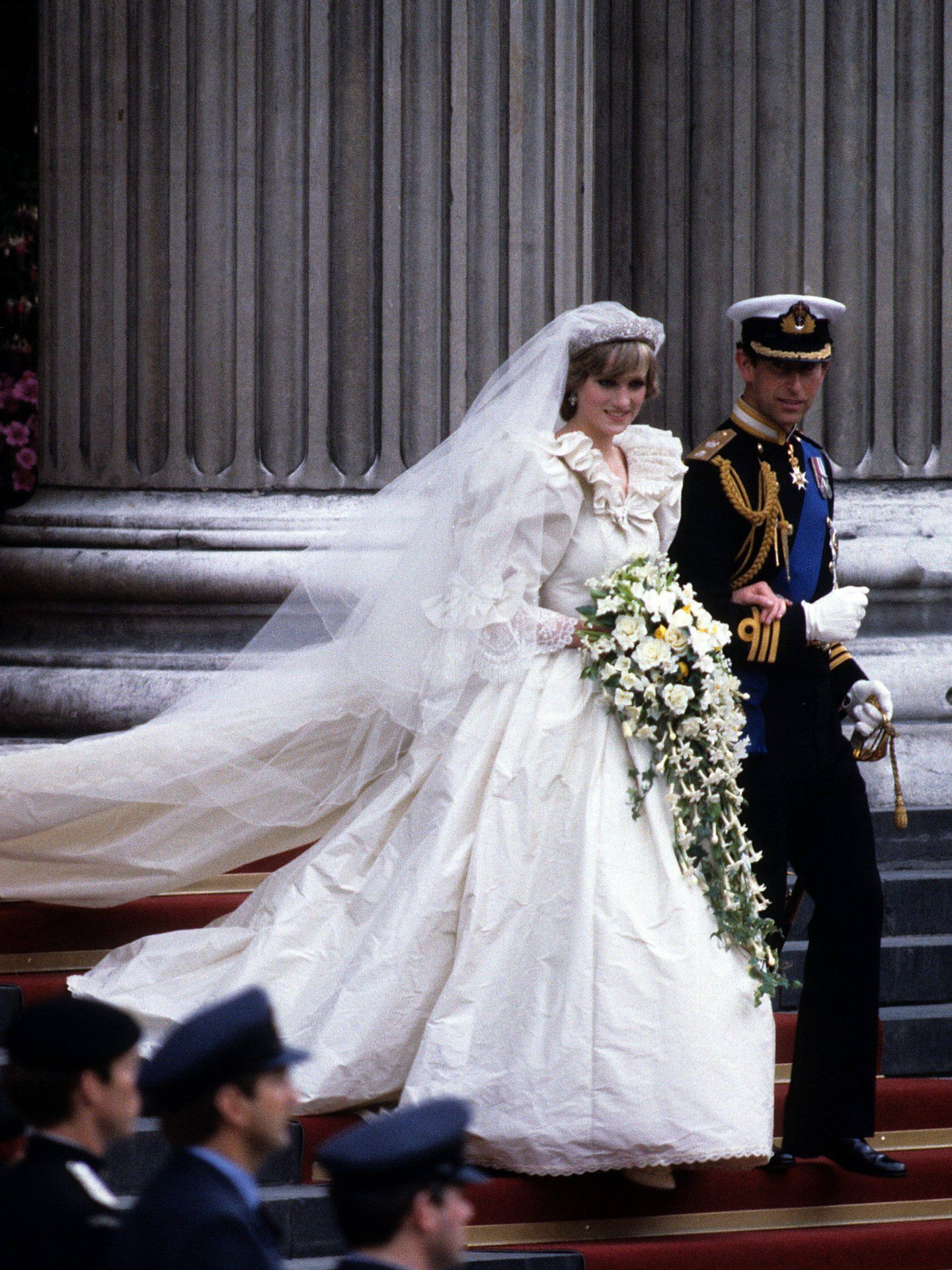 Lady Di y Carlos, el día de su boda. (Cordon Press)